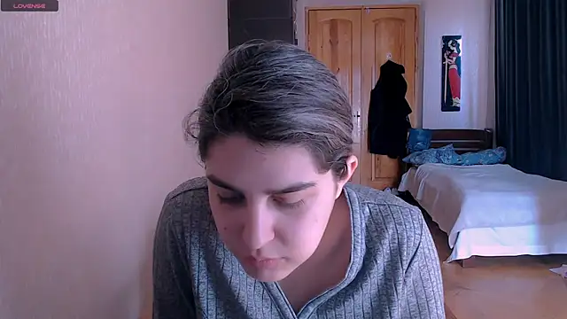 Snapshot of _Roselina_ chatting on March 5, 9:16 am Roselina online show from March 5, 9:16 am