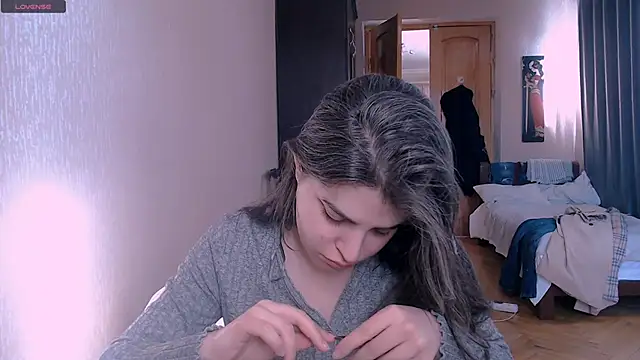 Snapshot of _Roselina_ chatting on March 14, 6:10 am Roselina online show from March 14, 6:10 am