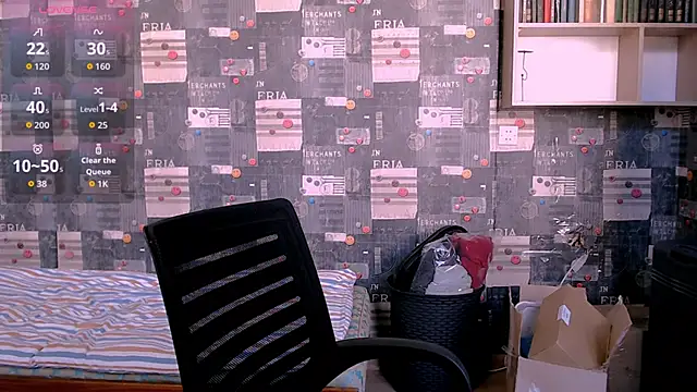 Snapshot of _Roselina_ chatting on September 24, 7:01 am Roselina online show from September 24, 7:01 am