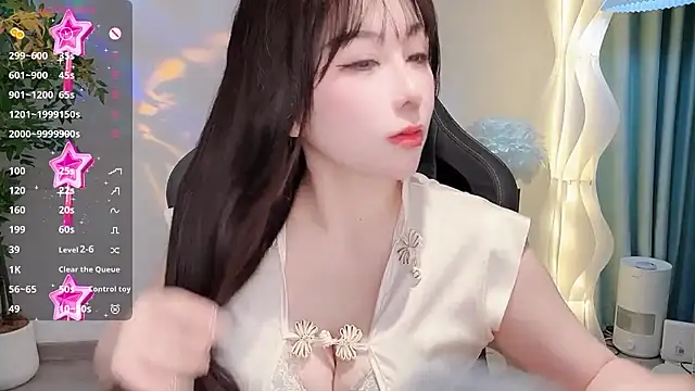 Snapshot of Alano-01 chatting on June 19, 2:49 am Alano-01 online show from June 19, 2:49 am