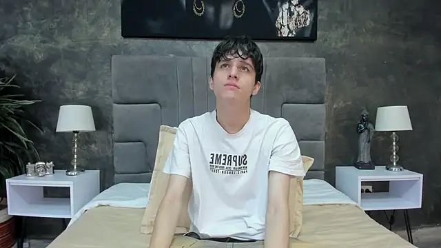 bruce hans online show from December 3, 11:52 am