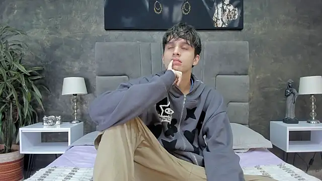 bruce hans online show from February 2, 11:53 am