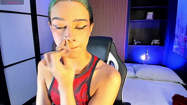 Snapshot of MattThompsonn chatting on November 17, 9:20 pm MattThompsonn online show from November 17, 9:20 pm