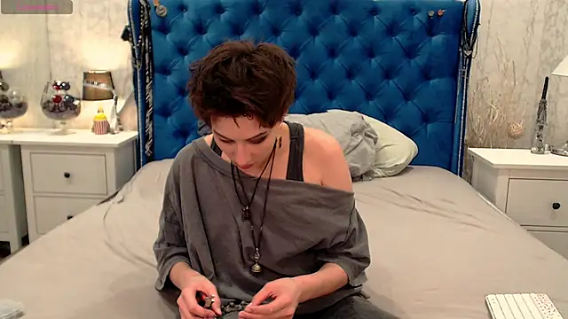 via mayer  online show from February 14, 1:57 am