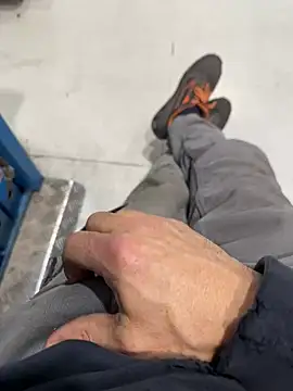 Snapshot of sempreilmio2 chatting on March 11, 11:55 am sempreilmio2 online show from March 11, 11:55 am