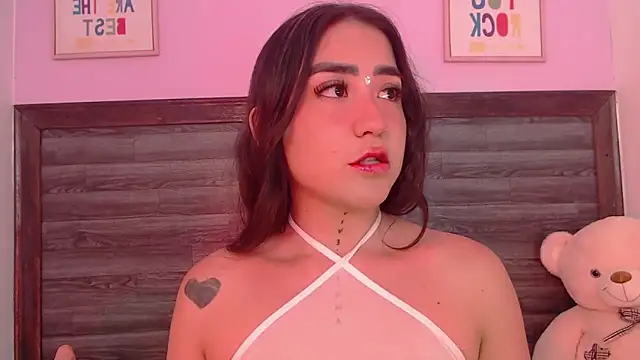 AdaaMillan online show from March 6, 8:49 pm