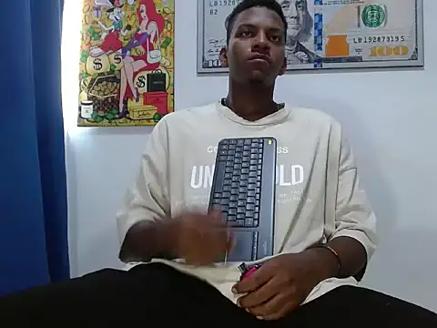 Snapshot of Master_foot_ chatting on July 14, 5:07 pm Master foot online show from July 14, 5:07 pm