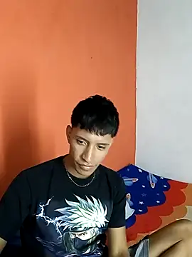 Snapshot of matteo_rivas chatting on January 17, 2:39 am matteo rivas online show from January 17, 2:39 am