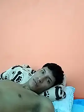 Snapshot of matteo_rivas chatting on January 23, 3:58 am matteo rivas online show from January 23, 3:58 am