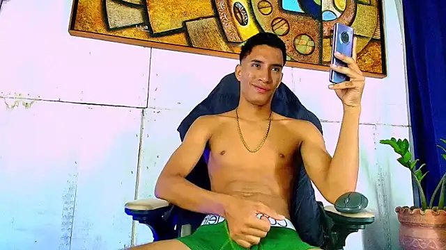 Snapshot of matteo_rivas chatting on October 8, 11:02 pm matteo rivas online show from October 8, 11:02 pm