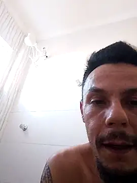 Snapshot of Santanacumxplod chatting on October 15, 7:25 pm Santanacumxplod online show from October 15, 7:25 pm