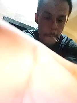 Snapshot of Santanacumxplod chatting on November 3, 2:57 am Santanacumxplod online show from November 3, 2:57 am