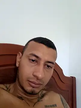 DrakeVega online show from February 16, 8:00 pm