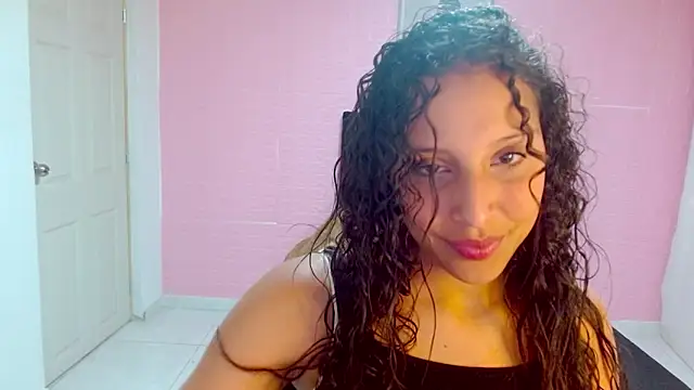 DULCE1609 online show from March 13, 8:00 pm