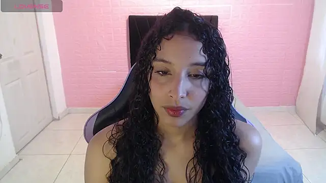 Snapshot of DULCE1609 chatting on May 27, 8:06 pm DULCE1609 online show from May 27, 8:06 pm