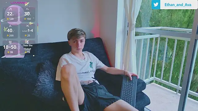 ethan and ava online show from October 29, 12:51 pm