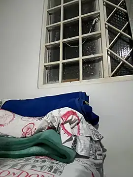 Labylaq online show from January 18, 11:55 pm