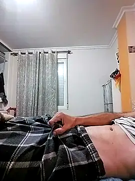 moutt99 online show from December 17, 2:01 pm