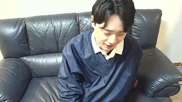 nunnun00 online show from April 29, 11:47 am