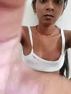 Snapshot of Divya-2007 chatting on October 12, 1:59 am Divya-2007 online show from October 12, 1:59 am