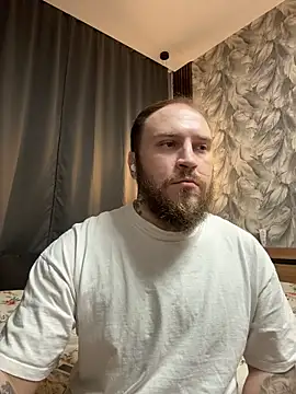 Snapshot of _XxX-XxX_ chatting on May 6, 10:37 pm XxX-XxX online show from May 6, 10:37 pm