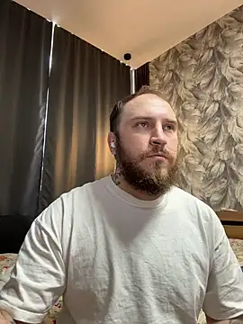 Snapshot of _XxX-XxX_ chatting on May 13, 6:44 am XxX-XxX online show from May 13, 6:44 am