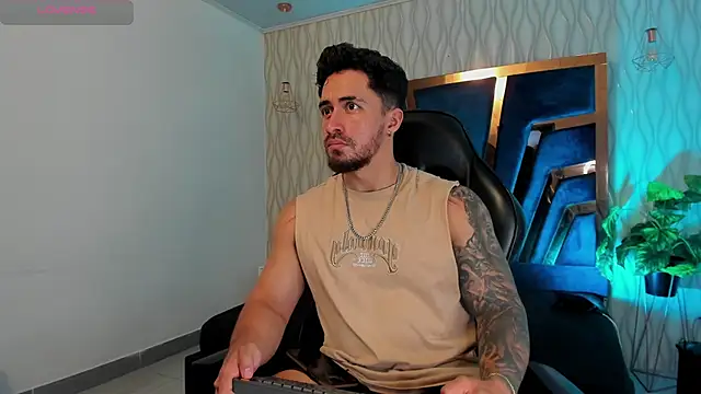 Brad Summer online show from November 18, 5:17 pm