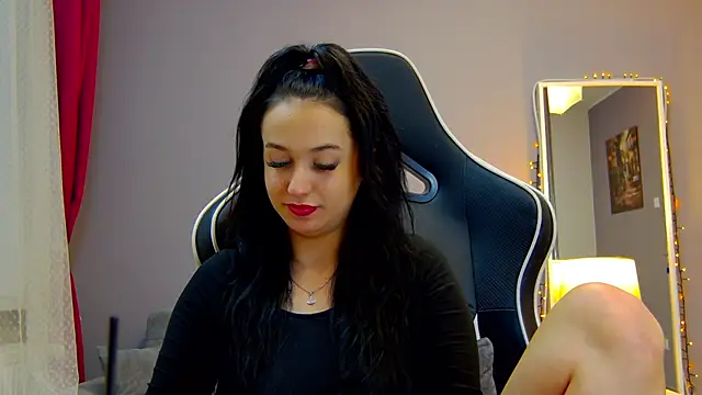 Snapshot of Eva_Lovvia_ chatting on March 18, 2:04 am Eva Lovvia  online show from March 18, 2:04 am