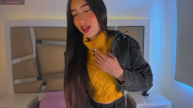 Snapshot of Princess_tokyo chatting on January 18, 12:57 pm Princess tokyo online show from January 18, 12:57 pm