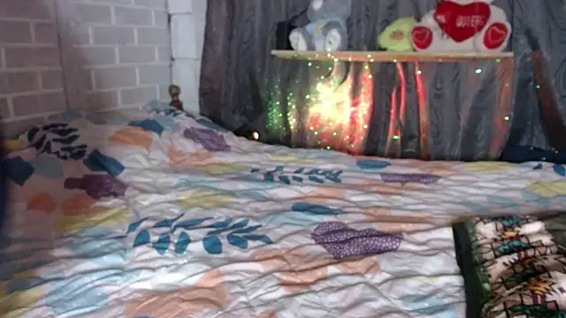 Snapshot of stefany_pablo1 chatting on November 22, 11:31 am stefany pablo1 online show from November 22, 11:31 am