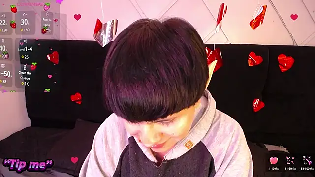 Snapshot of dalmonn_lennoxx chatting on February 13, 11:26 pm dalmonn lennoxx online show from February 13, 11:26 pm