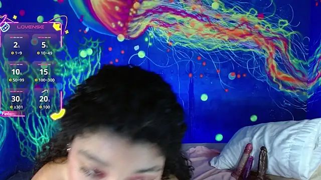 lucie petite online show from October 10, 6:18 pm