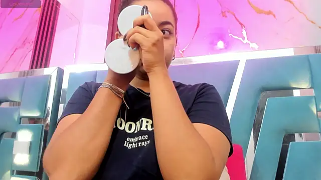 miilaklum online show from May 3, 2:23 pm