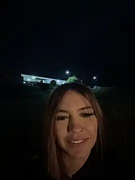 Snapshot of Alahiaa_ chatting on November 3, 12:35 am Alahiaa online show from November 3, 12:35 am