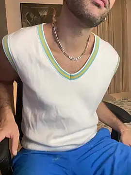 Snapshot of darkdesire_01 chatting on February 16, 1:58 am darkdesire 01 online show from February 16, 1:58 am