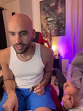 Snapshot of darkdesire_01 chatting on March 1, 2:15 am darkdesire 01 online show from March 1, 2:15 am