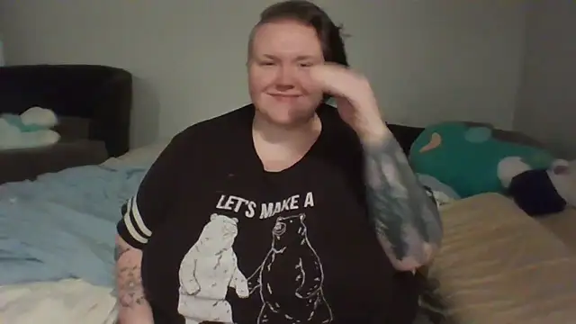 CorgiGodez98 online show from March 7, 4:35 am