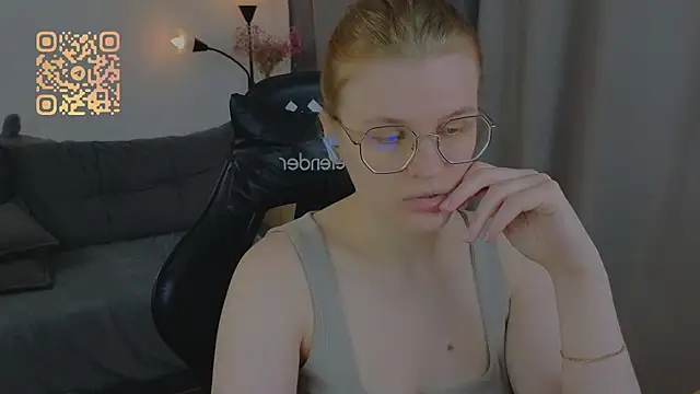  JessieVibes online show from August 2, 1:20 pm