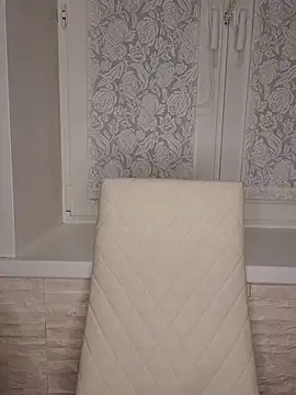 Snapshot of Anesteishen chatting on November 28, 4:37 am Anesteishen online show from November 28, 4:37 am