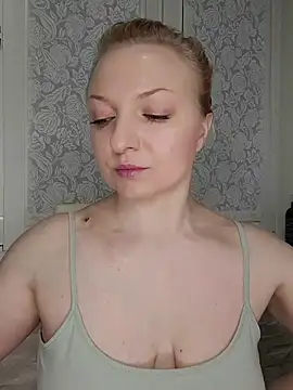 Snapshot of Anesteishen chatting on January 16, 5:22 am Anesteishen online show from January 16, 5:22 am