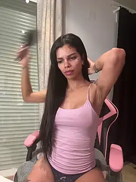 Snapshot of Rosariolovex chatting on February 16, 11:38 am Rosariolovex online show from February 16, 11:38 am