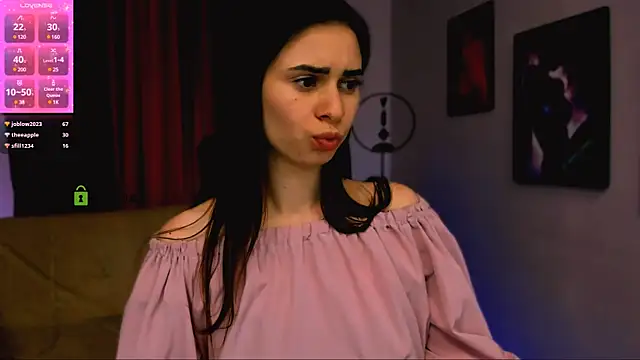 Snapshot of flora_ri chatting on February 6, 6:24 pm flora ri online show from February 6, 6:24 pm