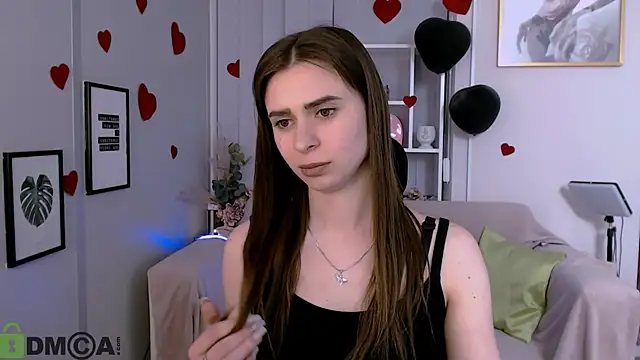 Snapshot of flora_ri chatting on February 26, 6:11 pm flora ri online show from February 26, 6:11 pm