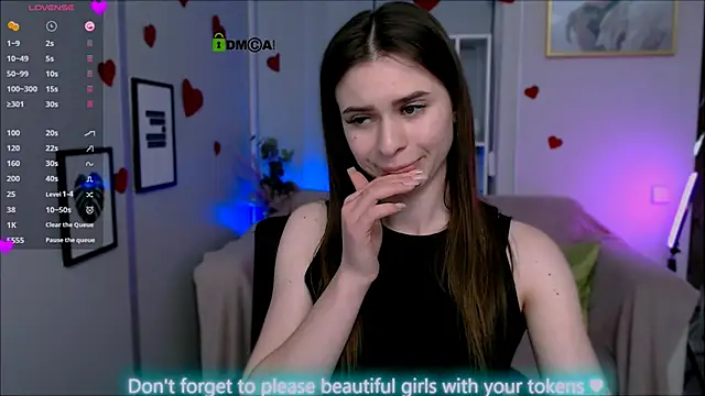 Snapshot of flora_ri chatting on March 11, 4:29 pm flora ri online show from March 11, 4:29 pm