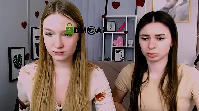 Snapshot of flora_ri chatting on March 17, 2:01 pm flora ri online show from March 17, 2:01 pm