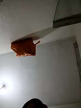 Kdkdkfkcklxiis online show from February 3, 12:42 am