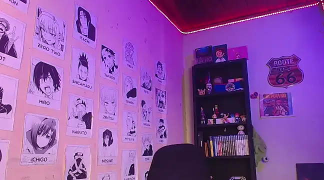 Snapshot of Mickey_Magic chatting on January 17, 4:39 am Mickey Magic online show from January 17, 4:39 am