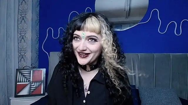 JeanneSabatier online show from June 3, 8:03 pm