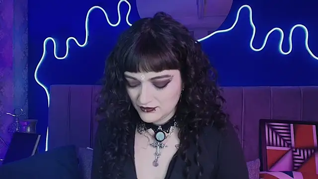 JeanneSabatier online show from August 3, 7:39 pm