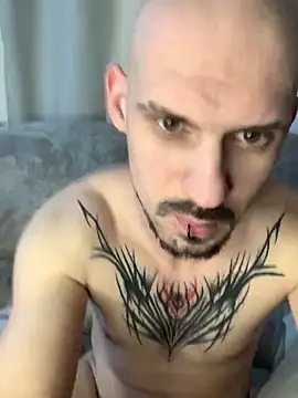 AssHunter4k online show from February 14, 10:07 am